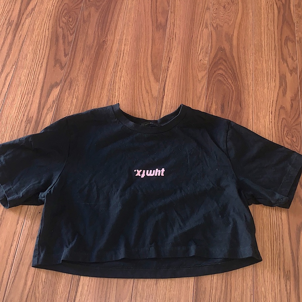 Black cropped top 🖤